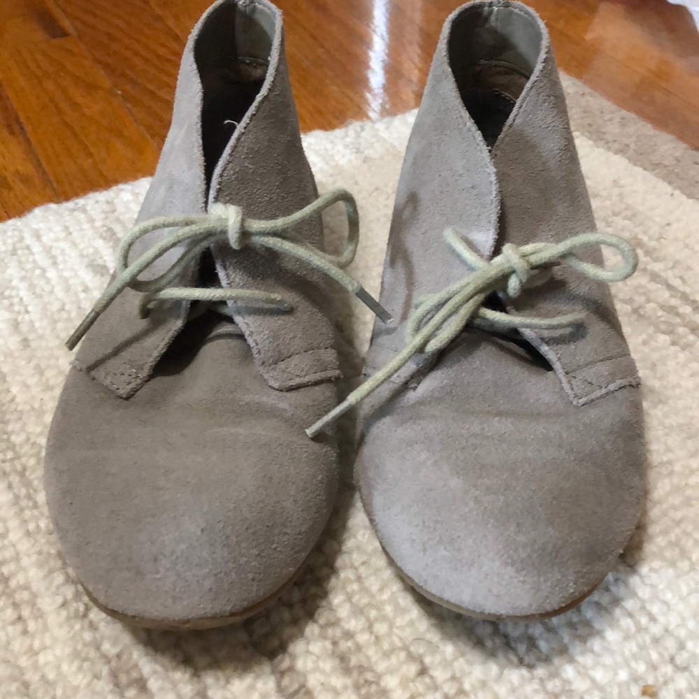 DV by Dolce Vita Suede Grey Booties
